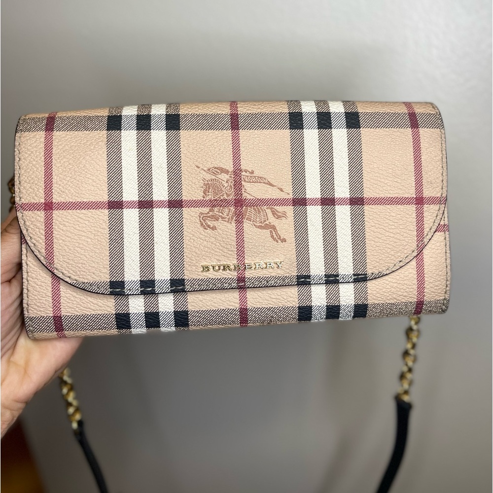 Burberry wallet sachet